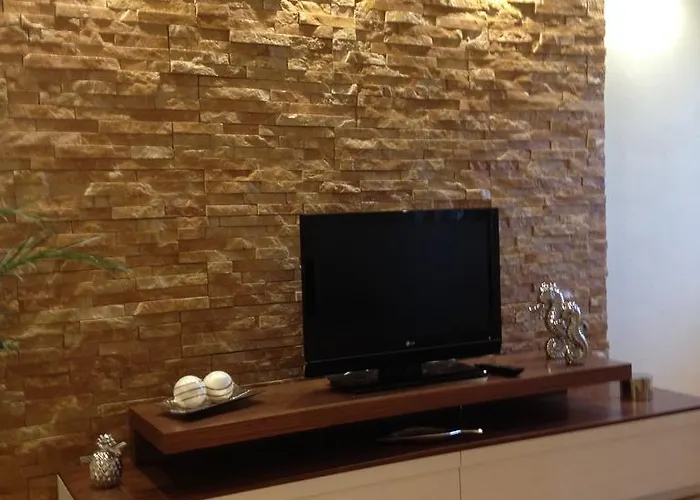 Madragoa House Apartments