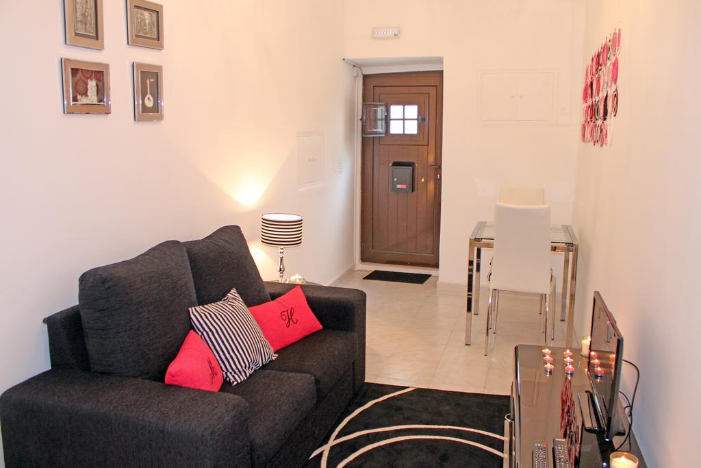 Madragoa House