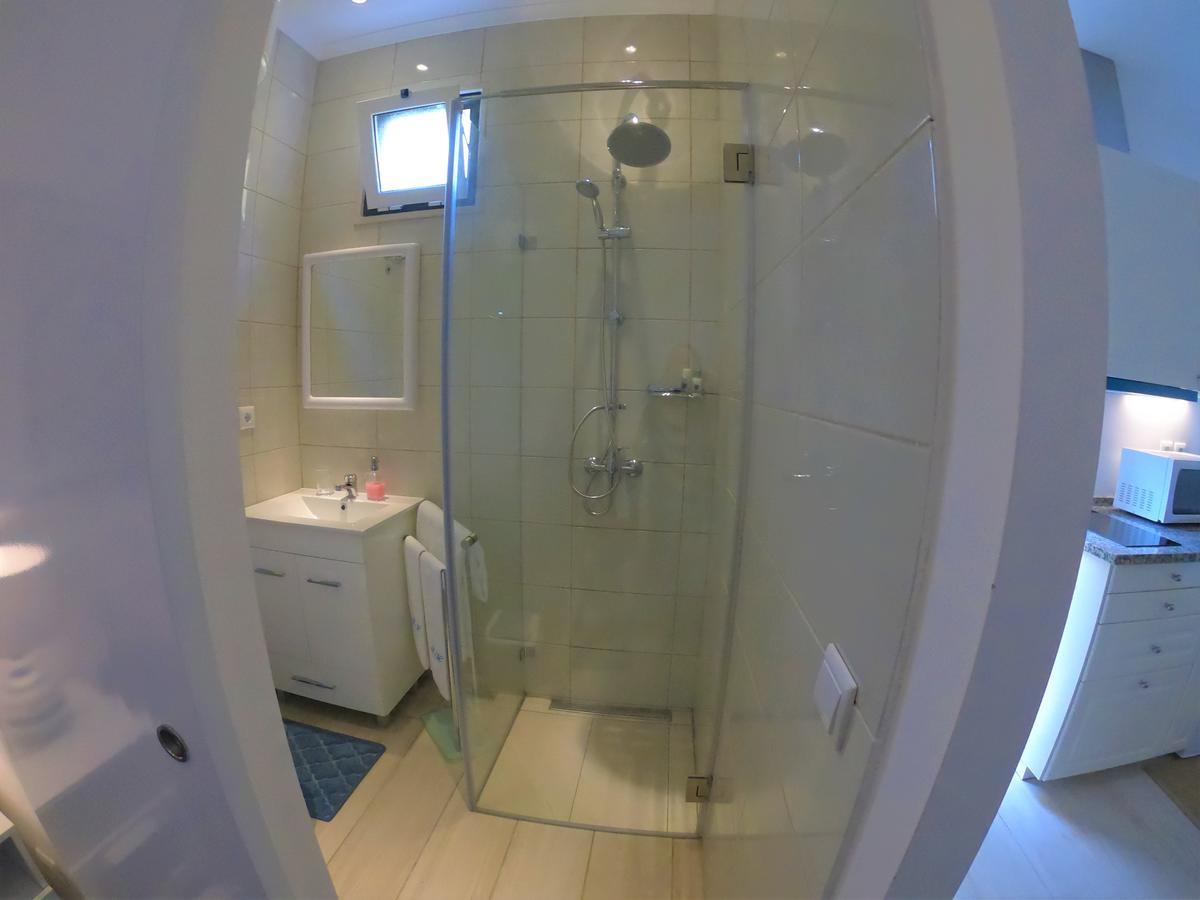 Madragoa House Apartment Lisbon